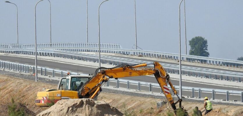 way building excavator viaduct 3659608